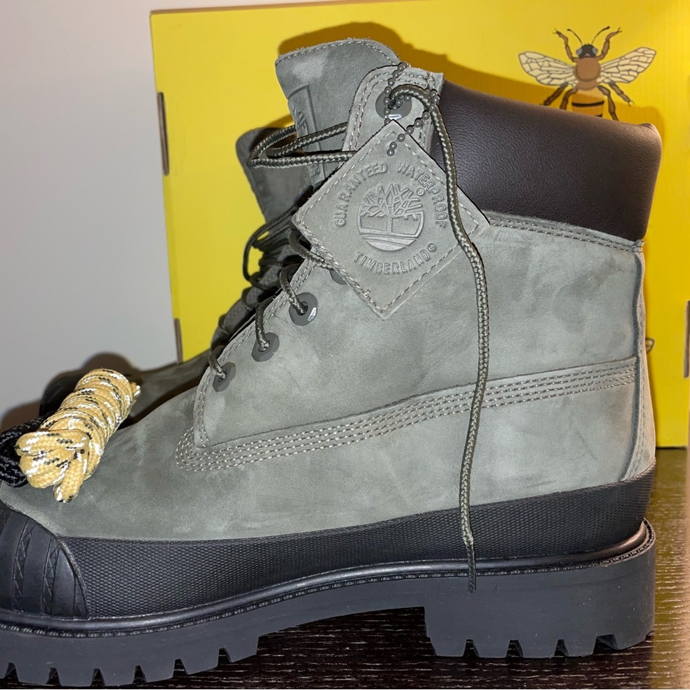 Mens Bée Line x Timberland boots